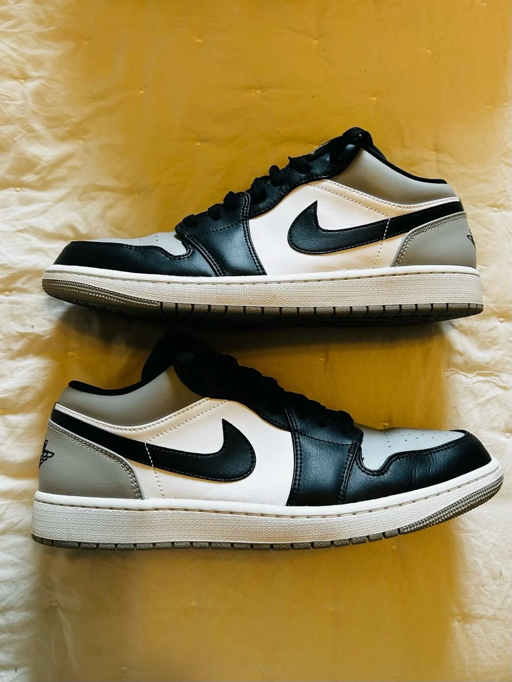 Jordan Men’s Black White Gray Low-Top Sneakers